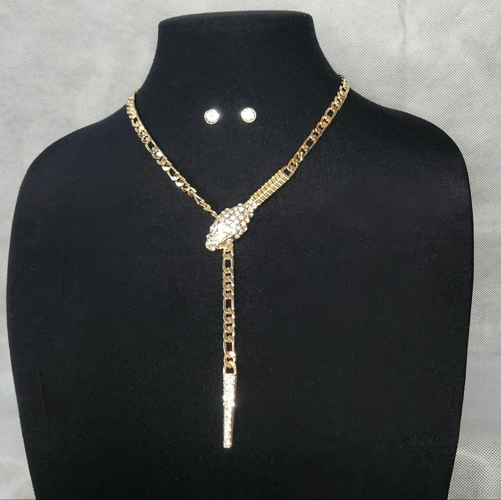 Glass Stone Pave Snake Y Shape Necklace And Earring Set Sparkling Glass Stone